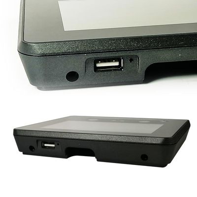 La carta TCP del lettore RFID del QR Code affronta la lettura della macchina biometrica