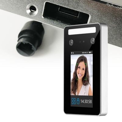 Lettore leggero visibile all'aperto del controllo di accesso di Live Face Recognition Attendance Machine